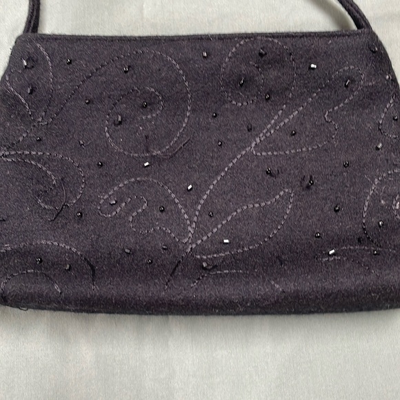 Beaded felt bag - Picture 4 of 4